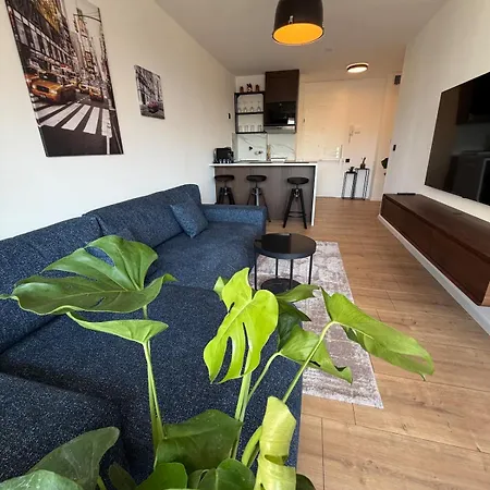 York Center Balcony Self Check In Apartment Neuss