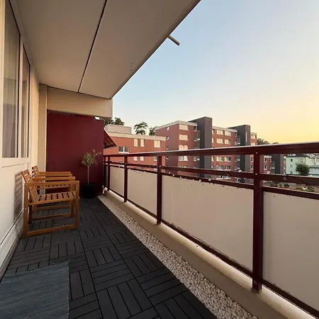 York Center Balcony Self Check In Apartment Neuss